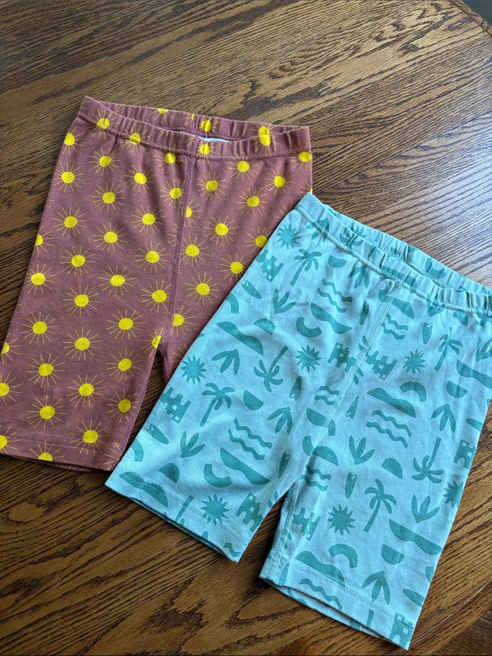 Hanna Andersson Sun & Palm Two-Pack Pajama Shorts - Yellow, Teal